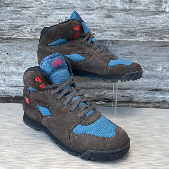 Vntg. MERRELL Front Range Hiking Boots / Ms-Sz 9 - Picture 1 of 9
